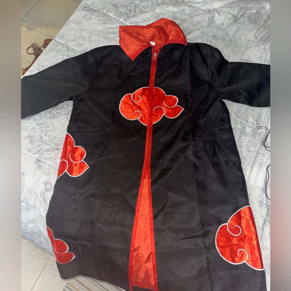 Itachi Uchiha Naruto Cosplay Costume with Accessories!